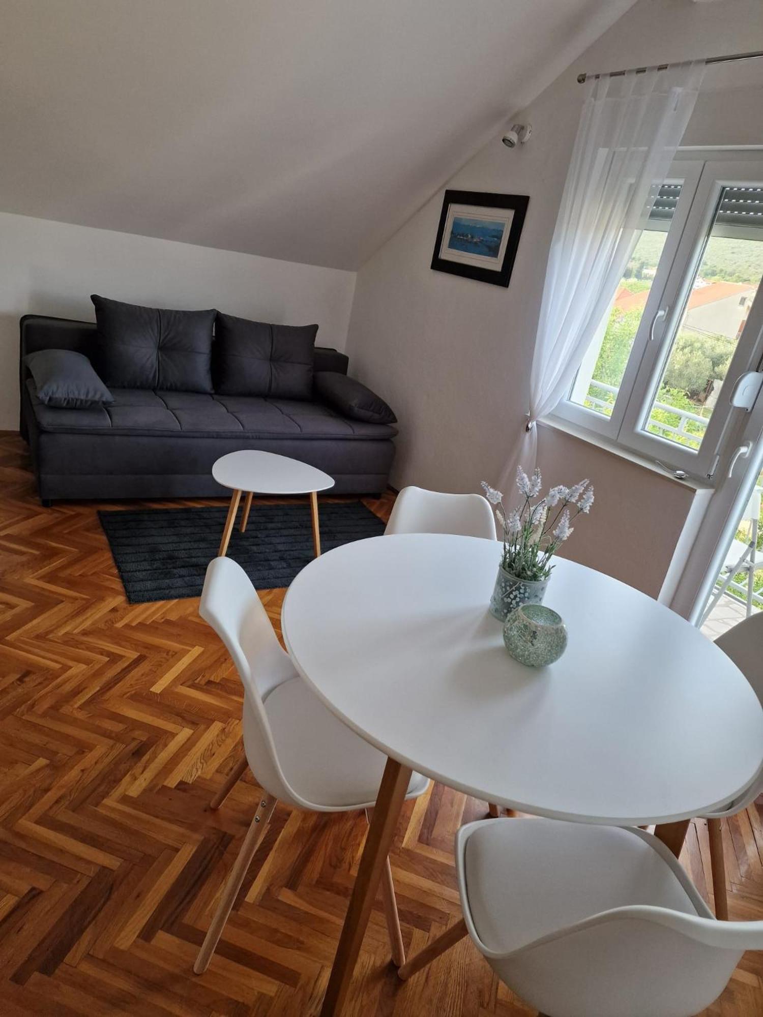 Apartmani Zinda Sukošan Eksteriør billede