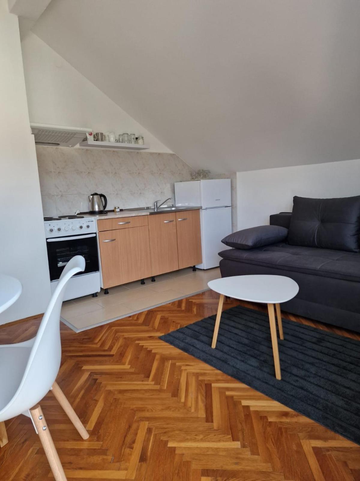 Apartmani Zinda Sukošan Eksteriør billede